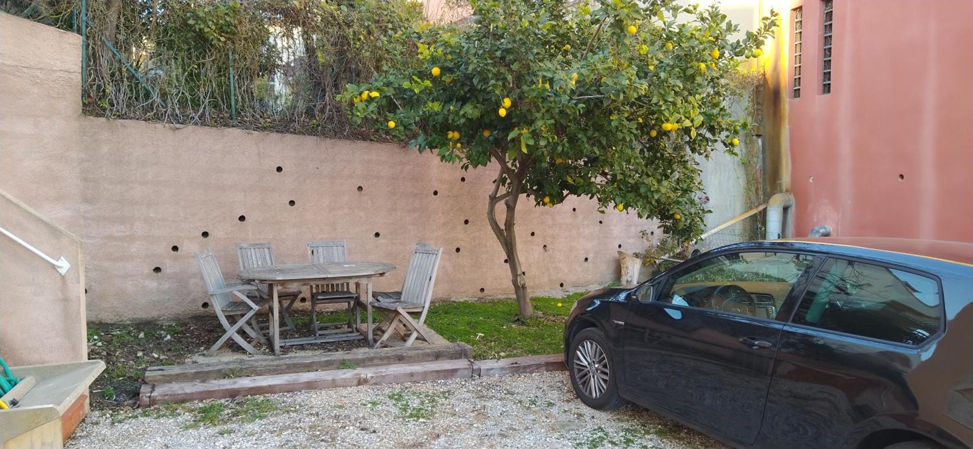 Avec Parking Privatif A
